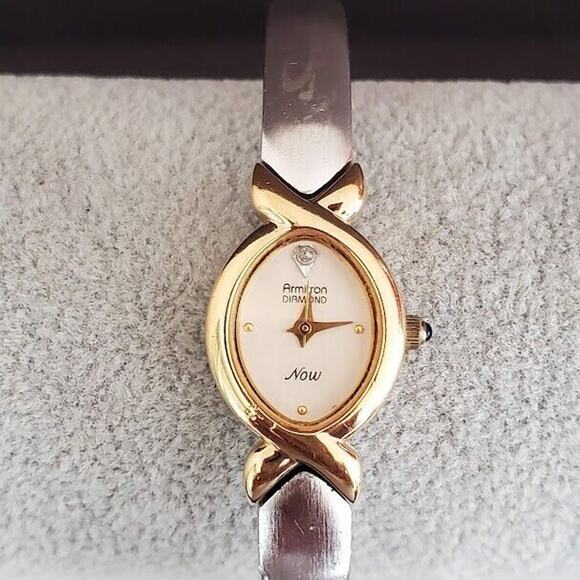 Armitron Now Watch Womens Diamond 17mm Case Quartz Analog Silver &‎ Gold Tone - Picture 10 of 10